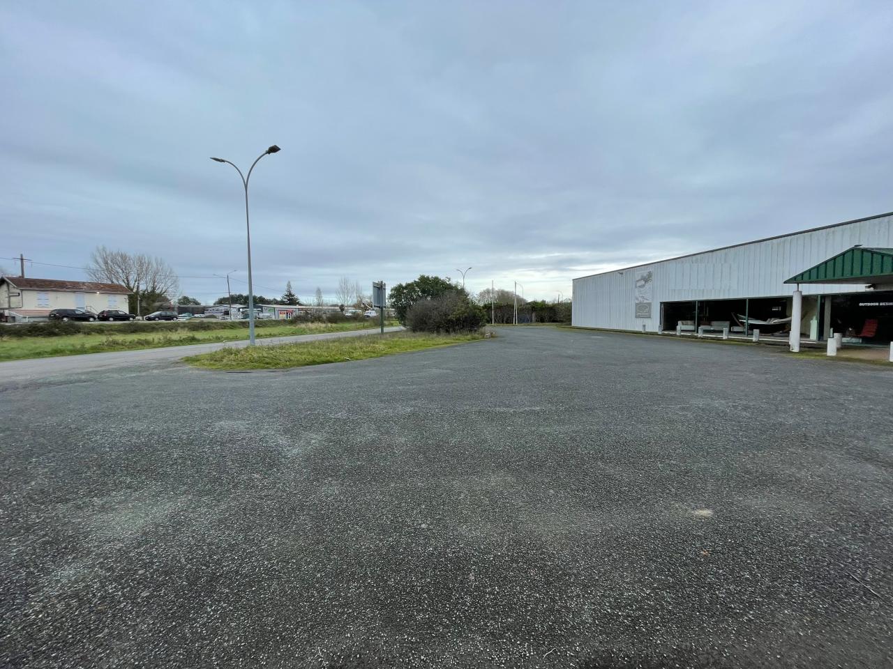 Local d'activité Cadaujac 1616m² Location local d'activité Cadaujac Gironde OLACT2529128 1